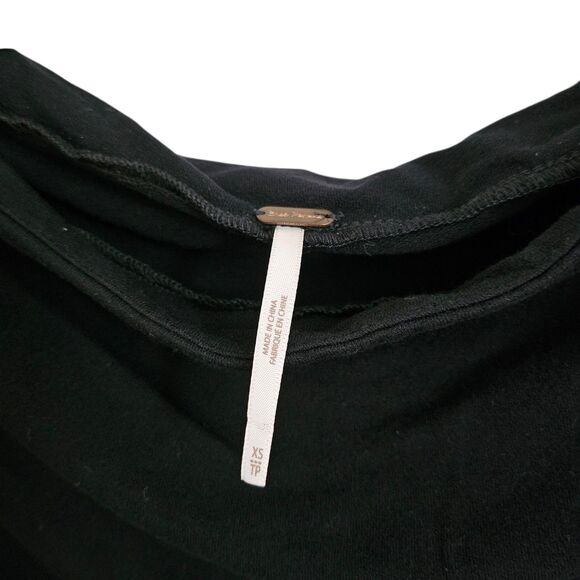 Free People Rock With It Top XS Black‎ Embroidered Off the Shoulder Boho Blouse - Picture 3 of 10